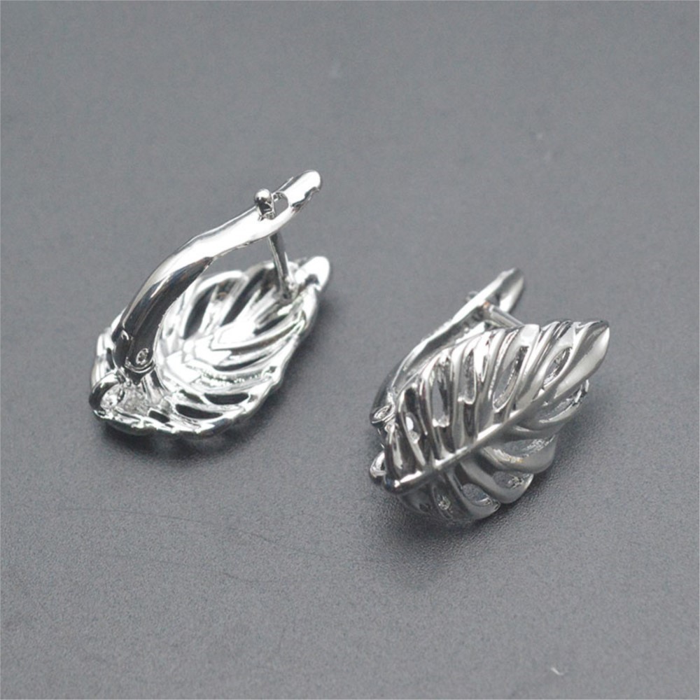 1/2 Stück 18K Vergoldete Messi – Jewelry Making Articles Bewertung und Preis